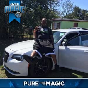 Meet your Posher, Deandre